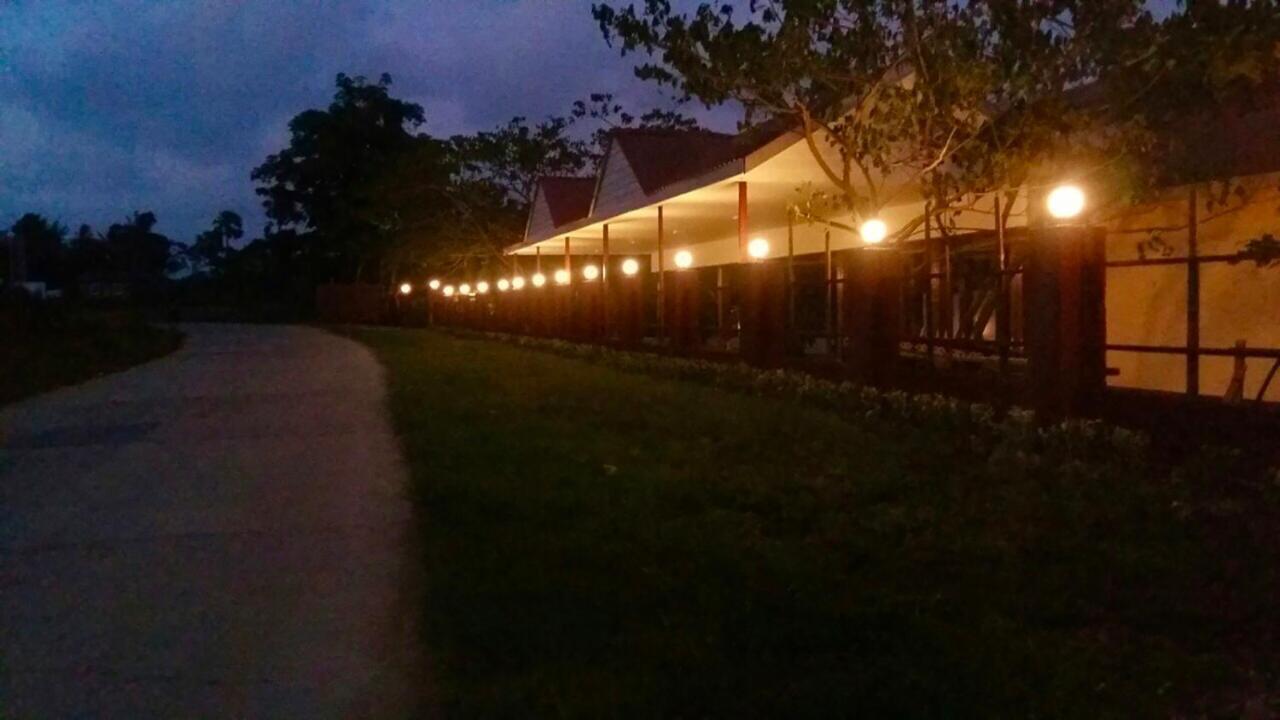 Hill Garden Hotel Chaungtha Exterior photo
