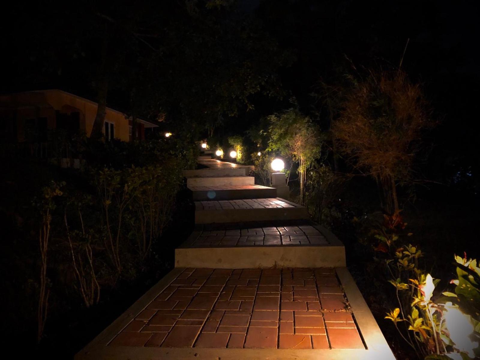 Hill Garden Hotel Chaungtha Exterior photo