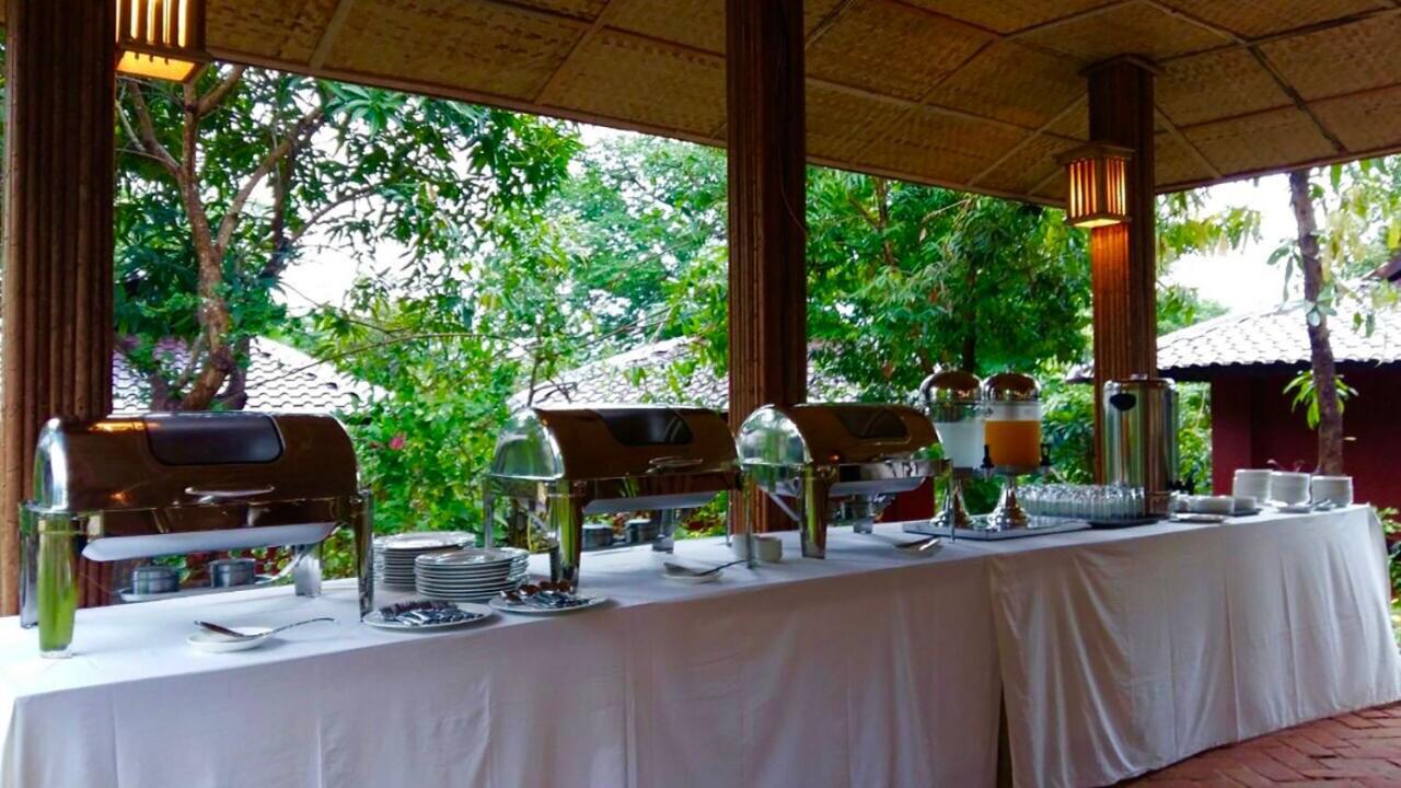 Hill Garden Hotel Chaungtha Exterior photo