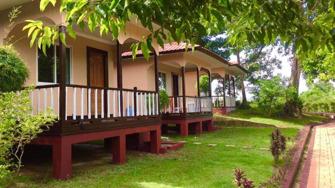 Hill Garden Hotel Chaungtha Exterior photo