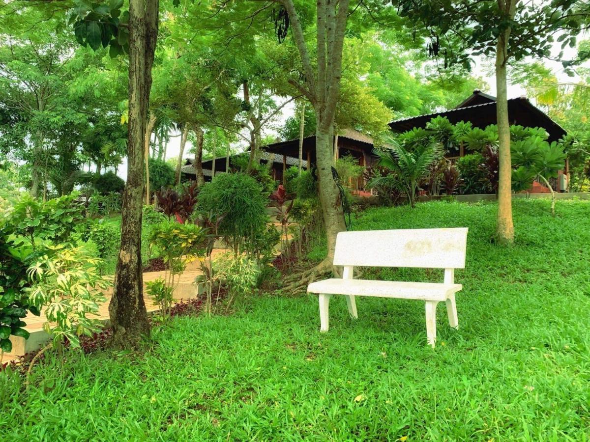 Hill Garden Hotel Chaungtha Exterior photo