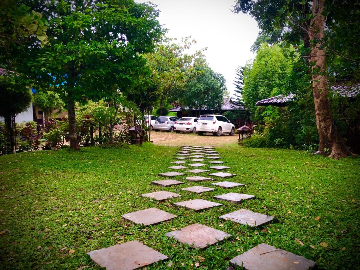 Hill Garden Hotel Chaungtha Exterior photo