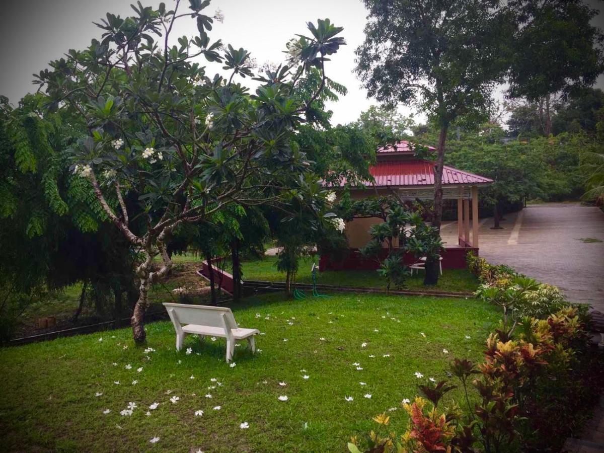 Hill Garden Hotel Chaungtha Exterior photo