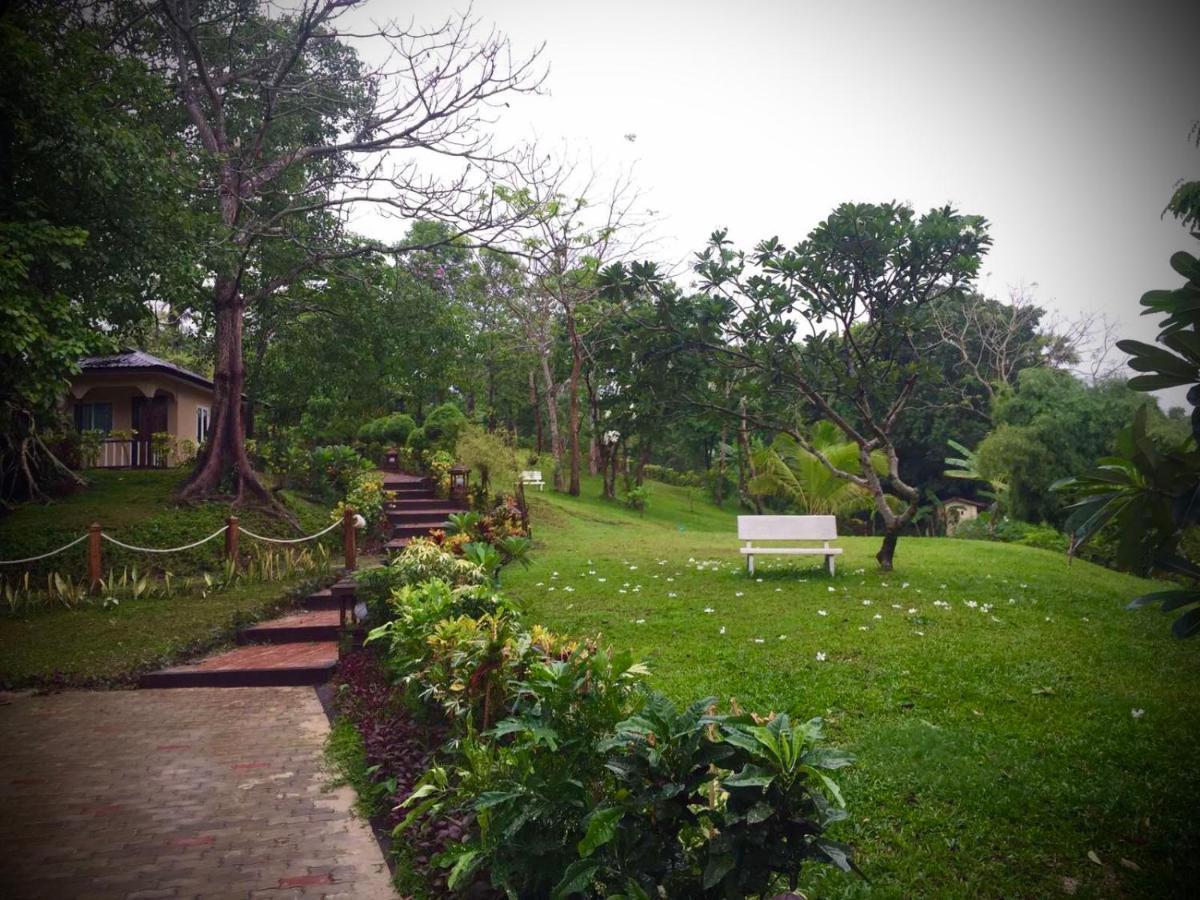 Hill Garden Hotel Chaungtha Exterior photo