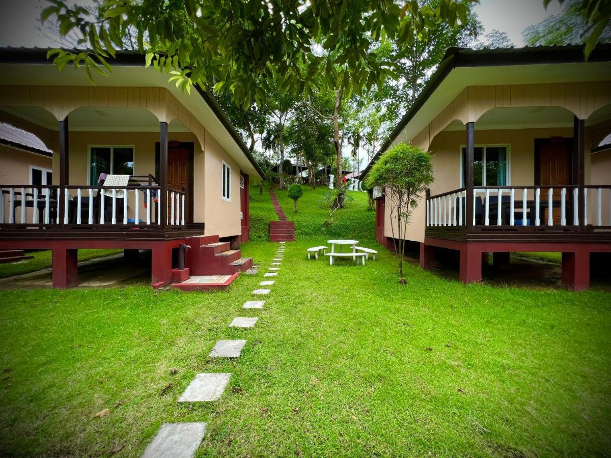 Hill Garden Hotel Chaungtha Exterior photo