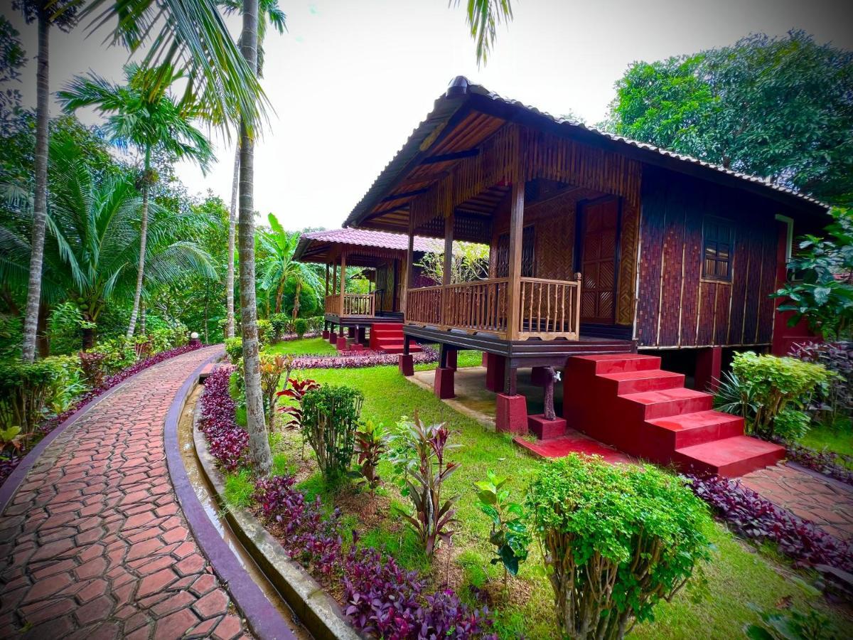 Hill Garden Hotel Chaungtha Exterior photo