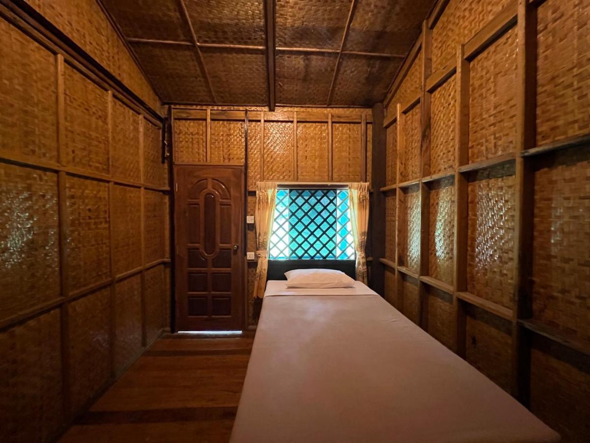 Hill Garden Hotel Chaungtha Exterior photo
